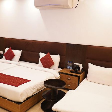 Hotel O Delhi, Near Karol Bagh Main Market And Metro Station New Delhi Luaran gambar