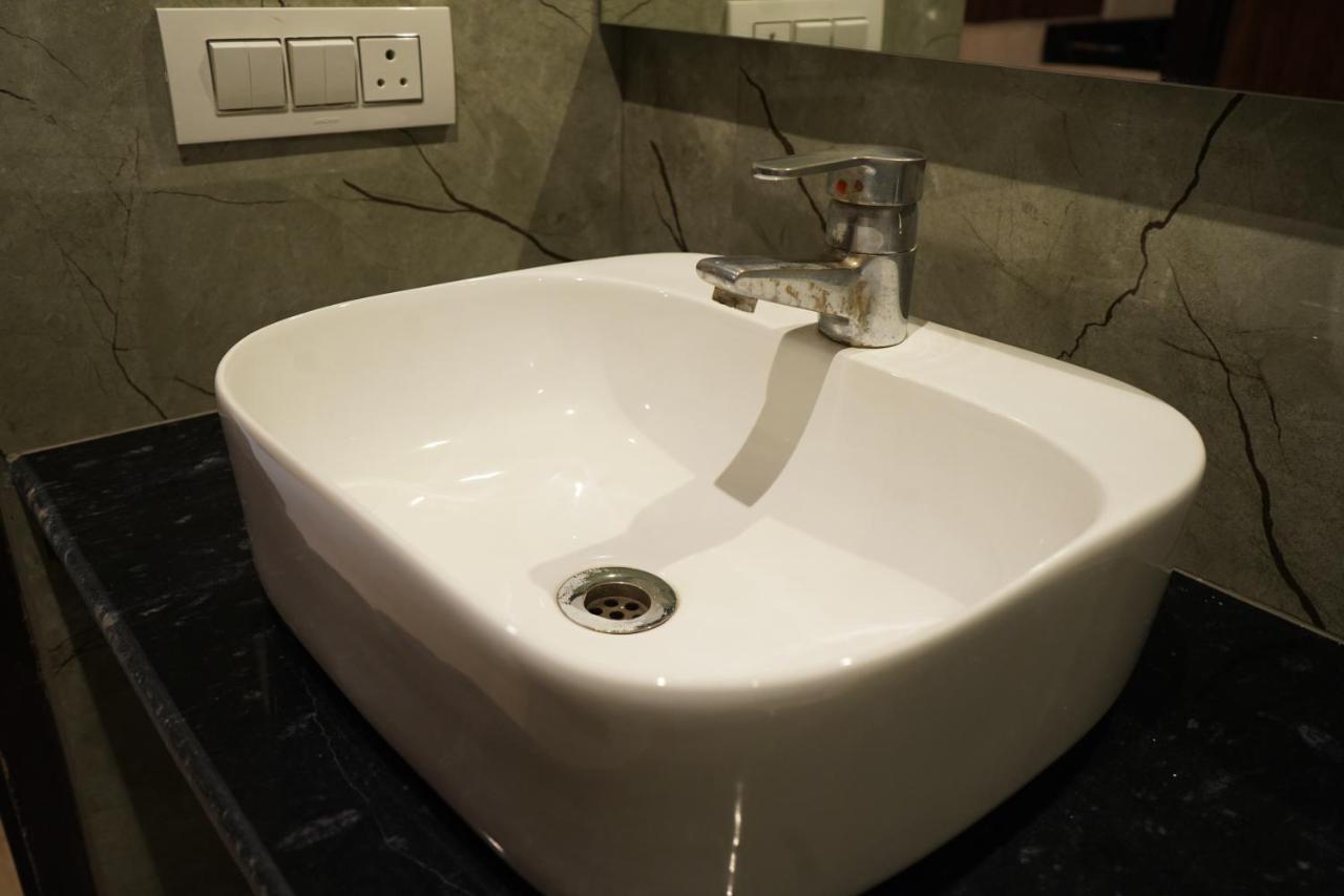 Hotel O Delhi, Near Karol Bagh Main Market And Metro Station New Delhi Luaran gambar